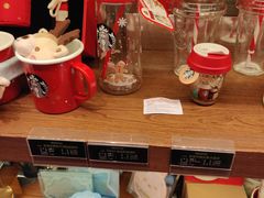-星巴克(杭州西湖银泰1F店)