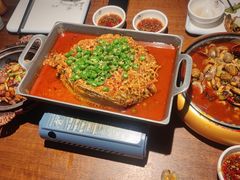 -乔街深夜食堂·小龙虾·高压锅生蚝(杭州总店)