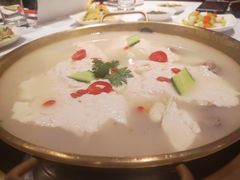 -天宜隆蘑菇宴火锅(石景山旗舰店)