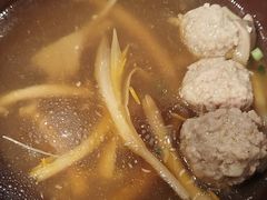 -有红鸡毛店·川菜(建设路店)