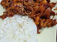 -亲昵春川鸡排(韩国美食街店)