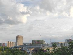 -阳光天地