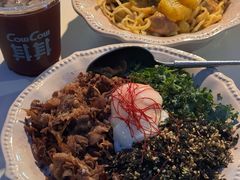 -CowCow其其·牛杂咖啡公司(六运店)