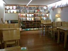 -猫的天空之城概念书店(西塘古镇店)