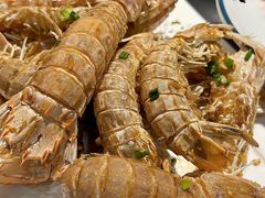 -鑫悦楼煎蟹·16年海鲜大排档