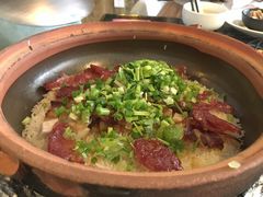 腊味煲仔饭-润泽园海南椰子鸡·糟粕醋火锅(拱北店)