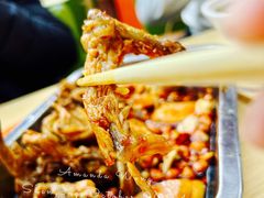 特色拌鸡架-盛京人人鸡味抻面(珠江桥店)
