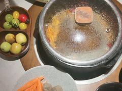 -芸山季·云南山珍菌火锅(人民广场来福士店)