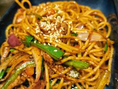 -悦享绿山墙西餐厅