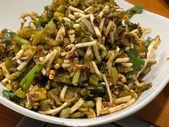 -榕江牛瘪牛肉火锅