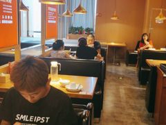 大堂-蜀香三绝·牛蛙·烤鱼·天府炒鸡(安丘泰华店)