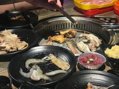 -烤圣自助美食音乐餐厅