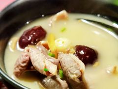 墨鱼猪肚汤-湘里乡亲甲王二老店