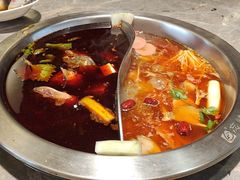 -忘情水鱼头·鲜鱼火锅(滨江中路店)