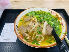 滋补牛杂粉丝汤-牛水谣牛肉汤(杨舍老街店)