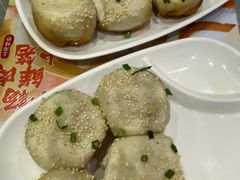 -小杨生煎(白玉兰广场店)