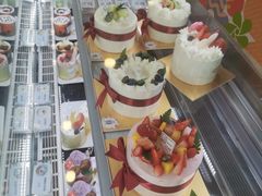 -花花卷卷·鲜食蛋糕(静安久光百货店)