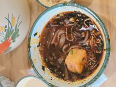 -拈签一笑黄牛肉辣卤串串
