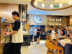 -东方红海鲜百汇(国际大厦店)