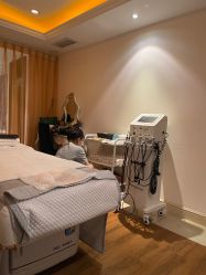 -尊尚柏丽美容SPA