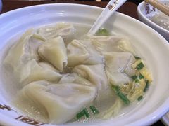 刀鱼馄饨-老半斋(福州路店)