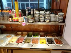 自助调料区-鲜小岛·铜锅涮肉