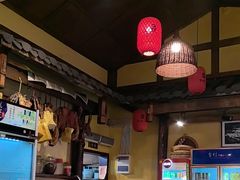 -富正毅三下锅·湘西韵味(天门山索道店)