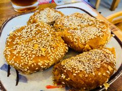 -毛辣果·贵州红酸汤牛肉火锅(西单店)
