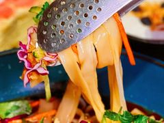 -耶里夏丽·新疆菜·28年喀什老馆(田林东路店)