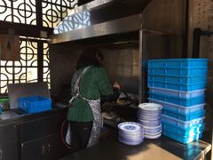 -茅老太臭豆腐