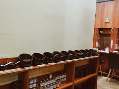 -独食火锅·半米屋台(直营总店)
