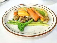 -马克西姆俄罗斯餐厅(通亚街店)