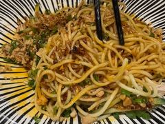 鸡丝凉面-川香楼酒家