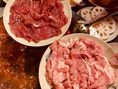 -洞亭火锅(防空洞总店)
