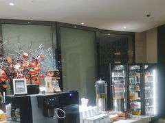 -长安先导国际创新人才交流中心·地中海餐厅·潮汕牛肉火锅·欧陆花园烧烤