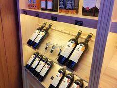 -唯爱KTV聚会餐厅(仙林东城汇店)