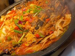 -鸣记脆皮烤鱼·海鲜烤鱼(三八广场店)