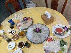 -官塘陈记鱼生·潮汕砂锅粥·牛肉火锅(潮枫路总店)