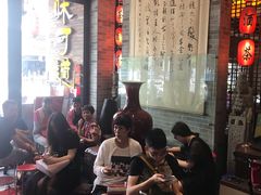 等位区-味可道美食坊(福基路店)