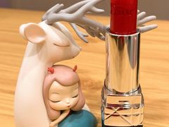 -Dior迪奥(上海世茂广场店)