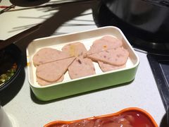 -钢管厂五区小郡肝串串香(滨江店)