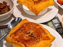 -金马门国际美食百汇(珞喻路店)