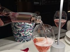 -MONICH牛排融合餐厅(和义大道购物中心店)