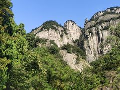 -雁荡山三折瀑景区