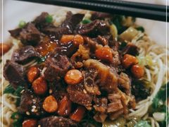-阿阳牛腩腌面店