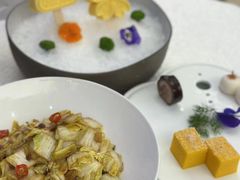 -品海楼·大连海胆锅贴馆(东港店)