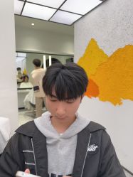 -V+SALON造型