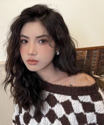 -BULB STUDIO 巴柏明星发型工作室
