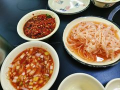 -周良天山牛杂城(天山路总店)