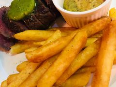 -羽深肉铺 Steak & Wine